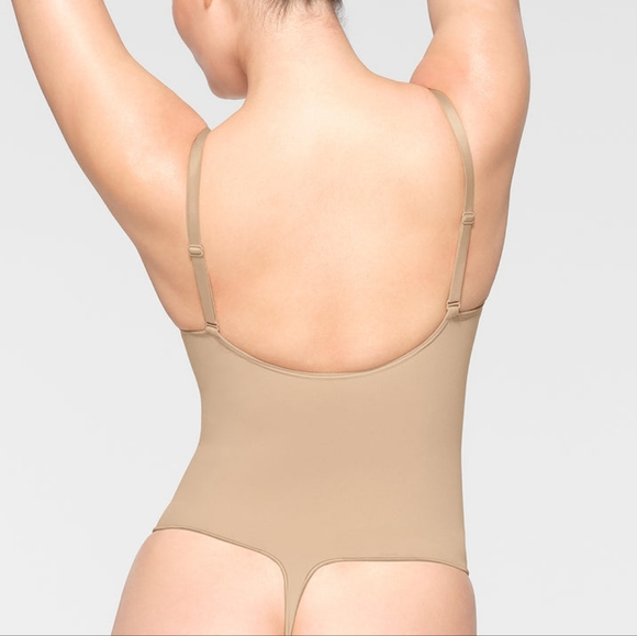 BRAND NEW, NWOT SKIMS SEAMLESS SCULPT, XSMALL, CLAY - Picture 3 of 5